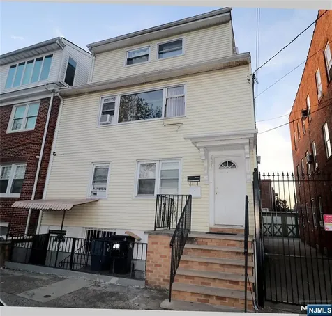 233-235 Adams Street Newark NJ 07105