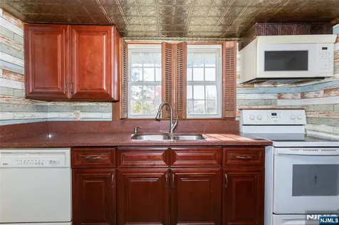 318 Germantown Road West Milford NJ 07480
