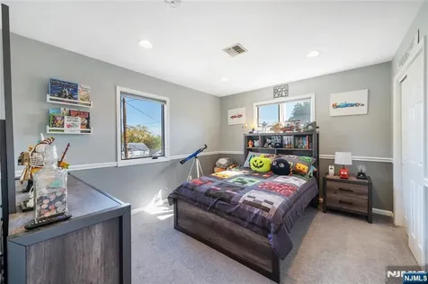 25 Glenview Road Nutley NJ 07110