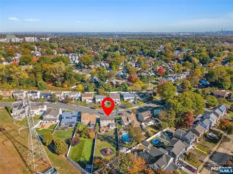 25 Glenview Road Nutley NJ 07110