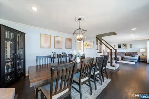 25 Glenview Road Nutley NJ 07110