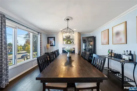 25 Glenview Road Nutley NJ 07110