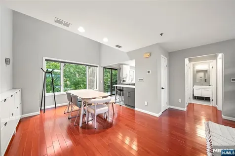 1333 15th Street Fort Lee NJ 07024