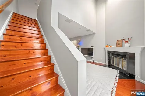 1333 15th Street Fort Lee NJ 07024
