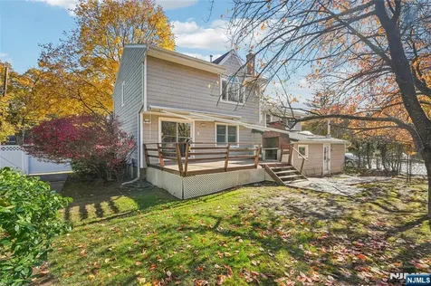 277 Spring Valley Road Park Ridge NJ 07656