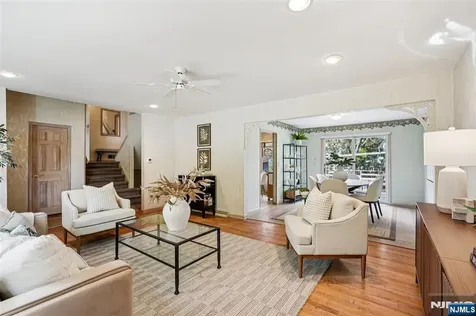 277 Spring Valley Road Park Ridge NJ 07656
