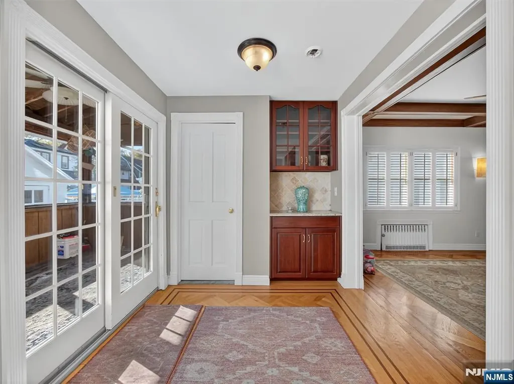 251 Summit Avenue Bogota NJ 07603