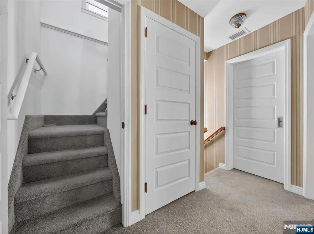 251 Summit Avenue Bogota NJ 07603