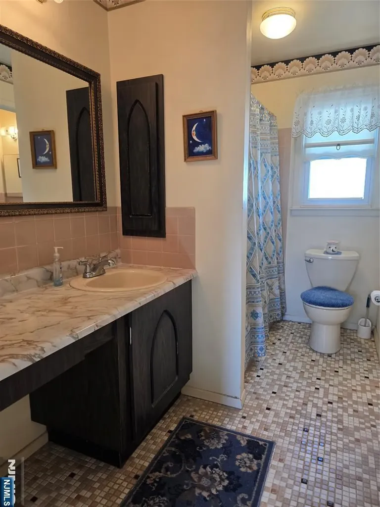 8 Barker Street Brick NJ 08724