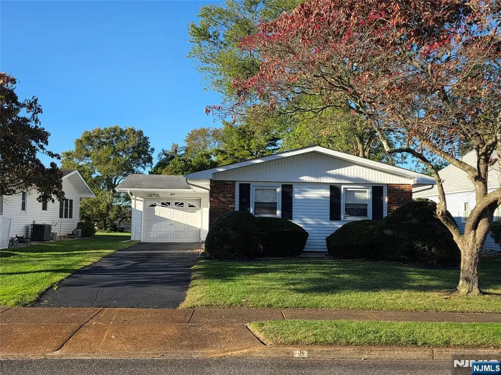 8 Barker Street Brick NJ 08724
