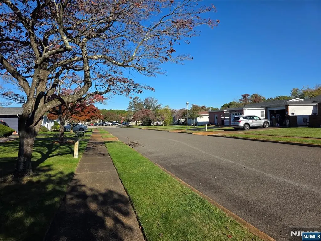 8 Barker Street Brick NJ 08724