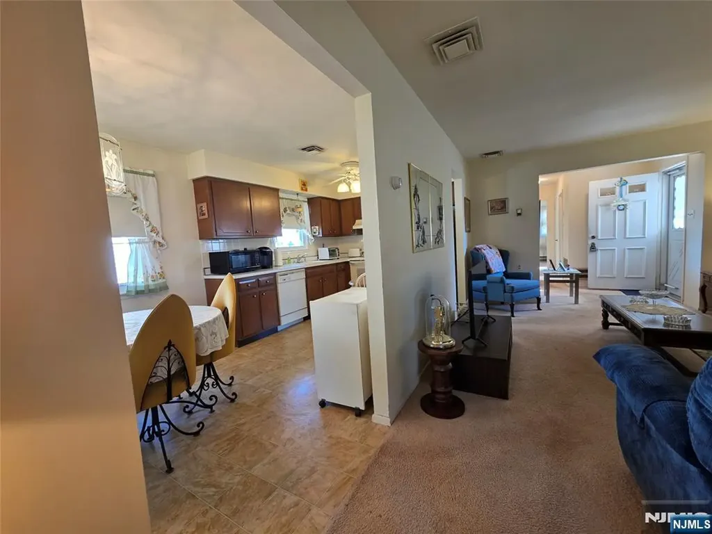 8 Barker Street Brick NJ 08724