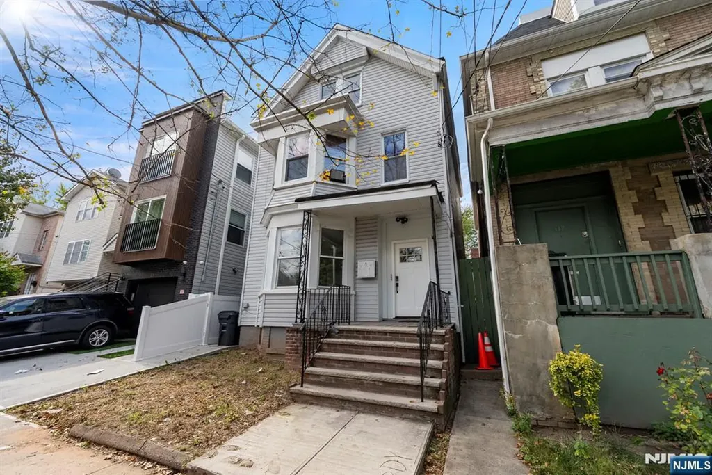 119 Littleton Avenue Newark NJ 07103