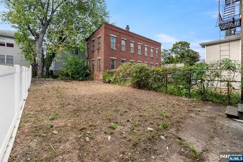 119 Littleton Avenue Newark NJ 07103