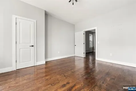 119 Littleton Avenue Newark NJ 07103