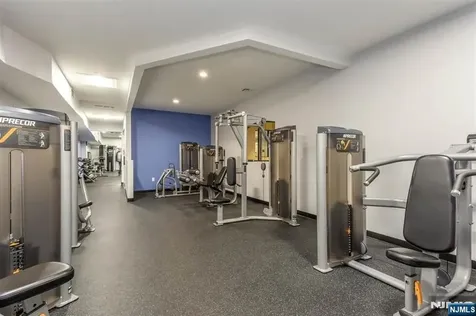 518-536 Gregory Weehawken NJ 07086