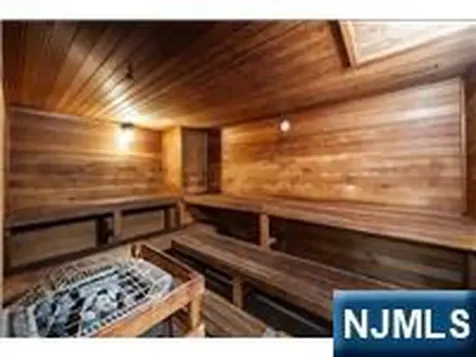 518-536 Gregory Weehawken NJ 07086