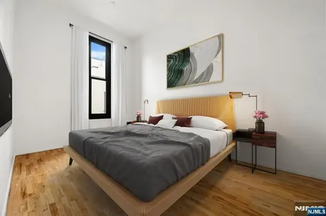 518-536 Gregory Weehawken NJ 07086