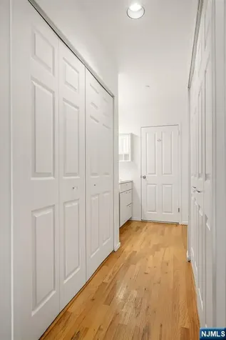 518-536 Gregory Weehawken NJ 07086