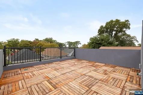 476 Lincoln Avenue Cliffside Park NJ 07010