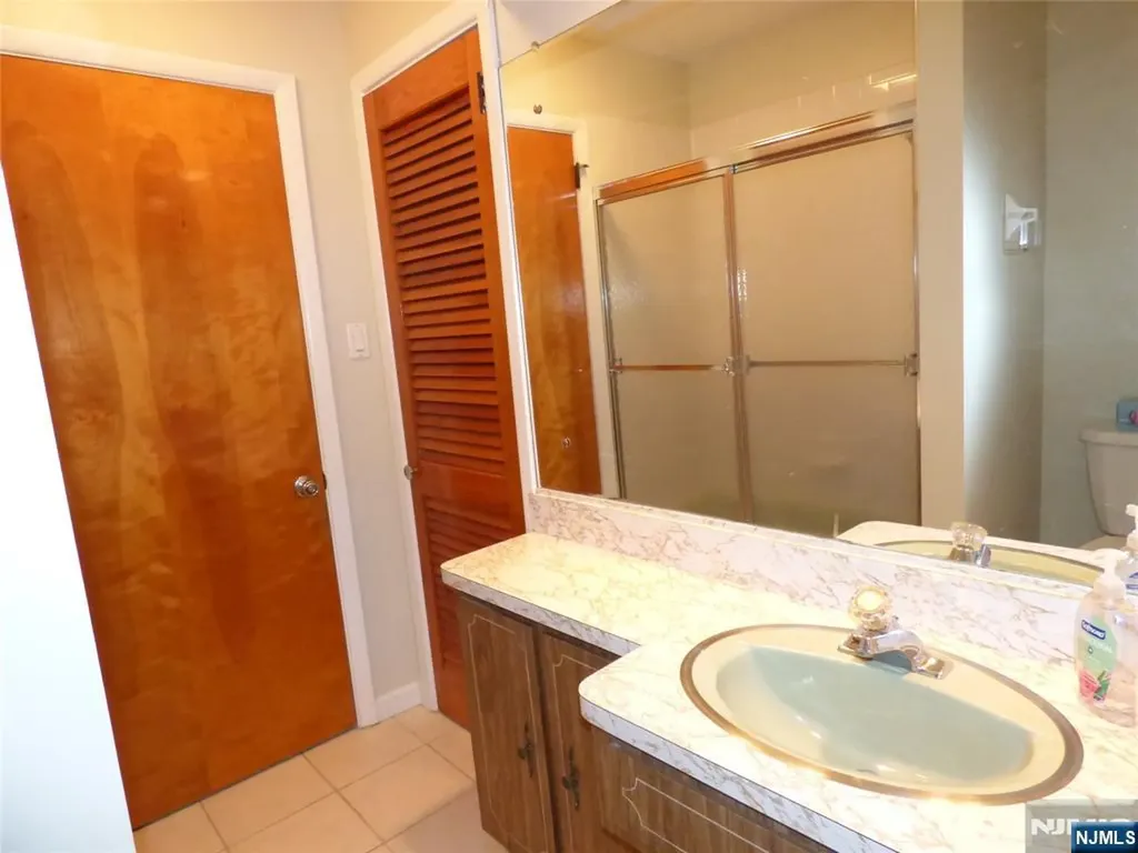 61 Prospect Place Belleville NJ 07109