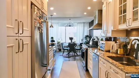 5 Horizon Road Fort Lee NJ 07024