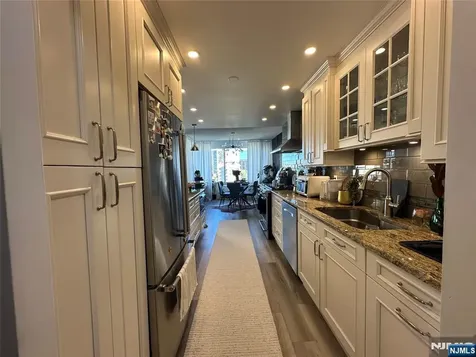 5 Horizon Road Fort Lee NJ 07024