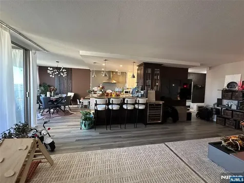 5 Horizon Road Fort Lee NJ 07024