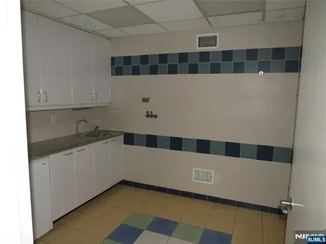 413 Hackensack Street Carlstadt NJ 07072