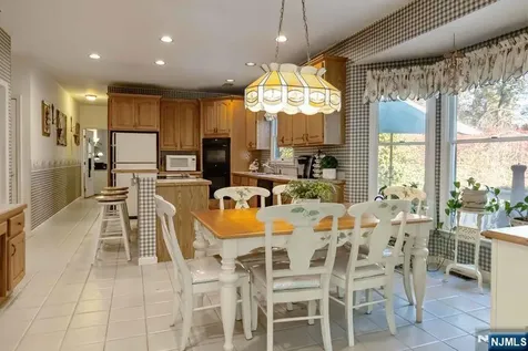 2 Upper Lake Road Jefferson Township NJ 07438