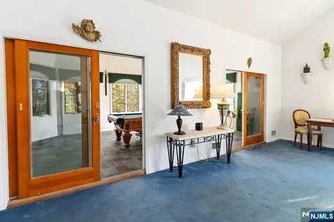 2 Upper Lake Road Jefferson Township NJ 07438