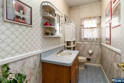 2 Upper Lake Road Jefferson Township NJ 07438