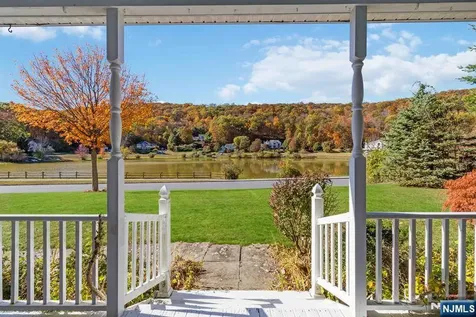 2 Upper Lake Road Jefferson Township NJ 07438