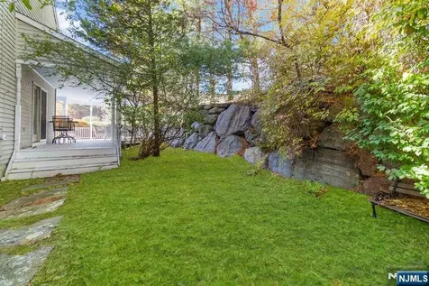 2 Upper Lake Road Jefferson Township NJ 07438