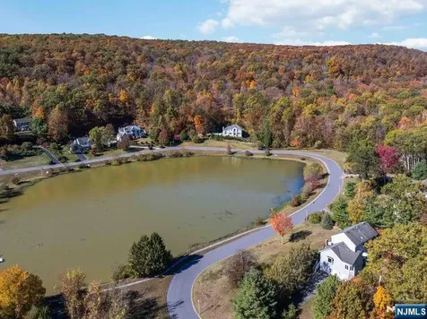 2 Upper Lake Road Jefferson Township NJ 07438