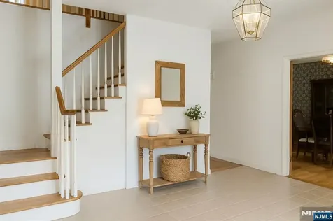 2 Upper Lake Road Jefferson Township NJ 07438