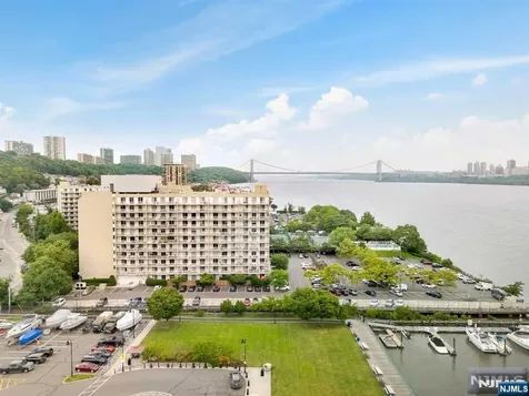 1055 River Road Edgewater NJ 07020