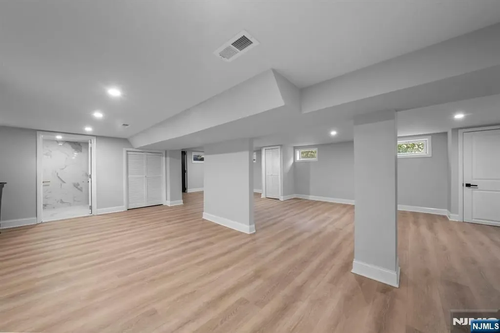 367 Orchard Terrace Bogota NJ 07603