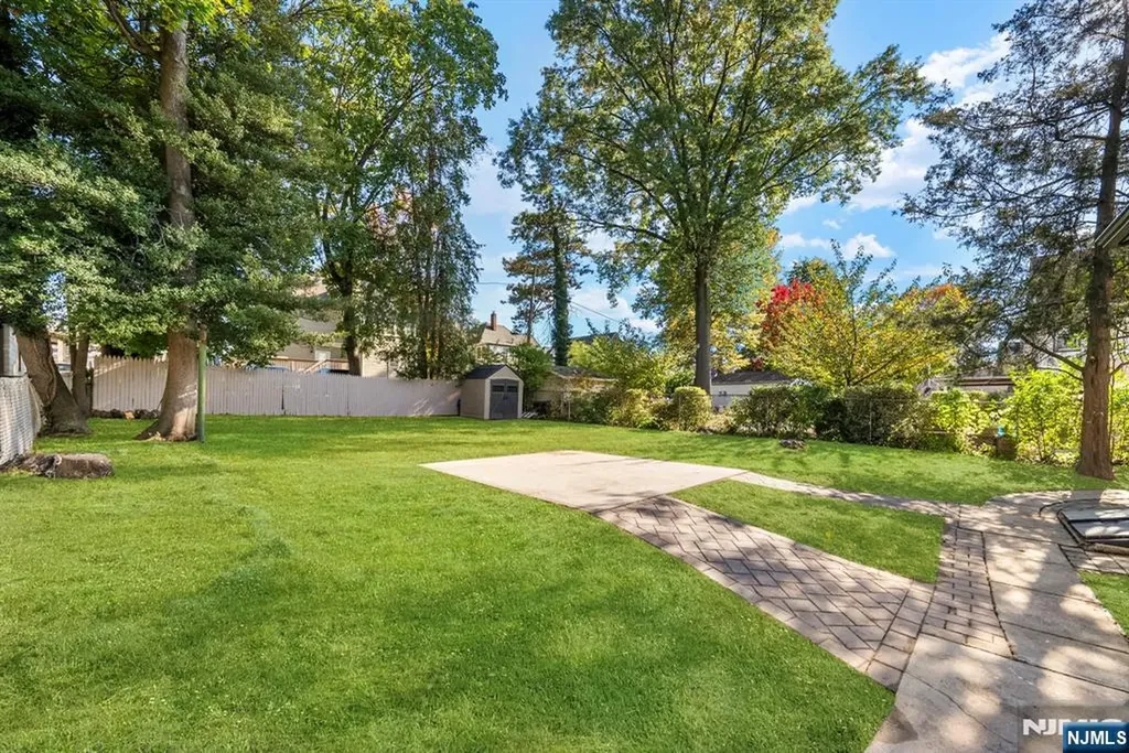 367 Orchard Terrace Bogota NJ 07603