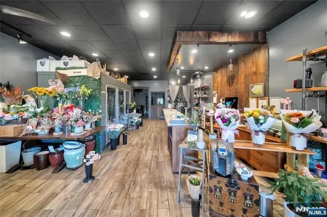 824 Broad Avenue Ridgefield NJ 07657