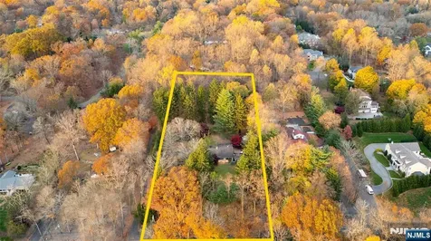 59 Old Stone Church Road Upper Saddle River NJ 07458