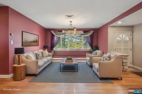 59 Old Stone Church Road Upper Saddle River NJ 07458