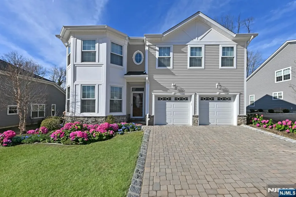 207 Ell Road Hillsdale NJ 07642