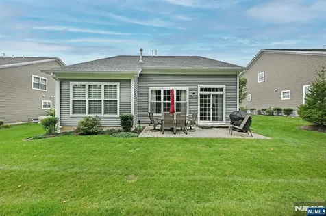 207 Ell Road Hillsdale NJ 07642