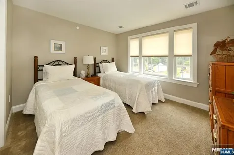 207 Ell Road Hillsdale NJ 07642