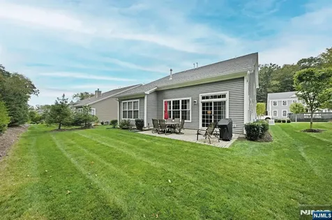 207 Ell Road Hillsdale NJ 07642