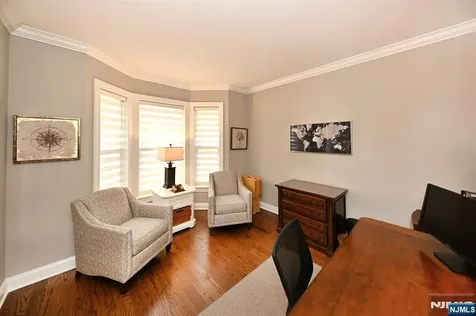 207 Ell Road Hillsdale NJ 07642