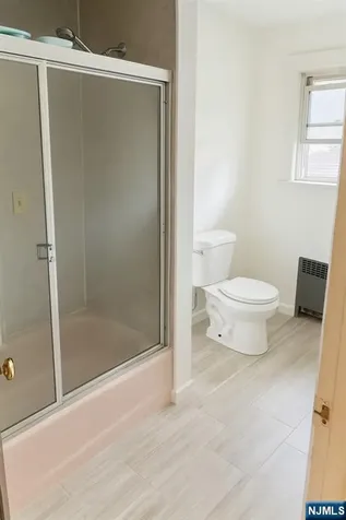 43 Ampere Parkway East Orange NJ 07017