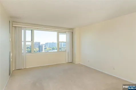 555 North Avenue Fort Lee NJ 07024
