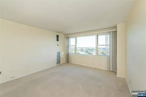 555 North Avenue Fort Lee NJ 07024